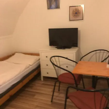 Platanus Vendeghaz 3* Zamárdi