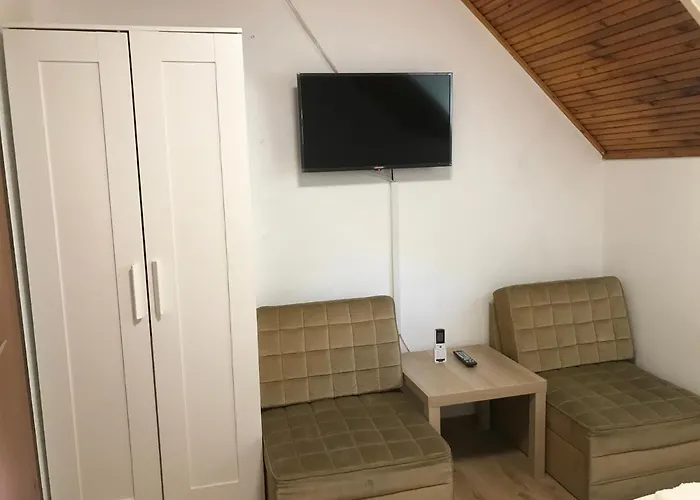 Platanus Vendeghaz Bed & Breakfast