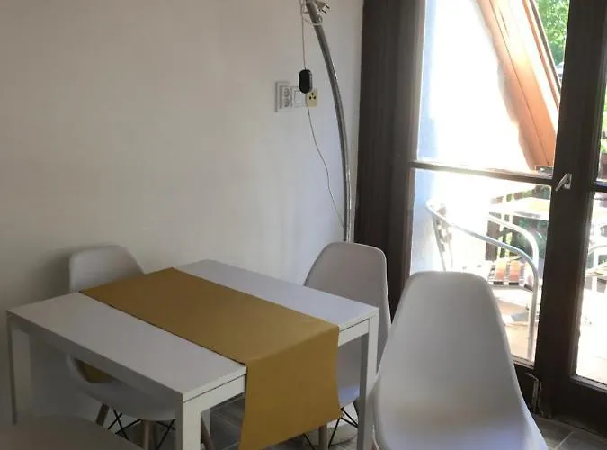 Platanus Vendeghaz Bed & Breakfast Zamárdi