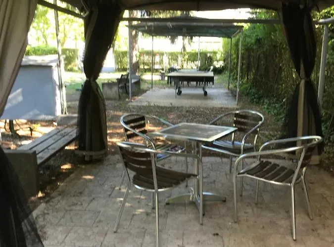 Platanus Vendeghaz Bed & Breakfast Zamárdi